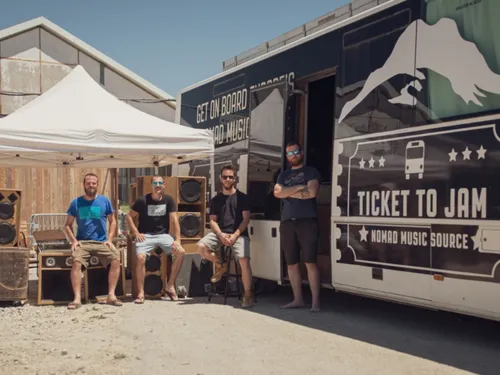 Un bus-studio d’enregistrement fait escale à Dijon